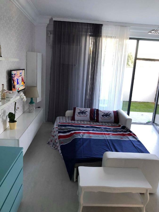 Апартаменты Zev- Cataleya Mamaia Nord Нэводари Экстерьер фото